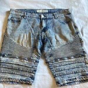 Men’s Mecca Shorts XXL Stretchy and Comfortable.